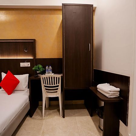 Hotel Grand Seasons- Нави Мумбай Екстериор снимка